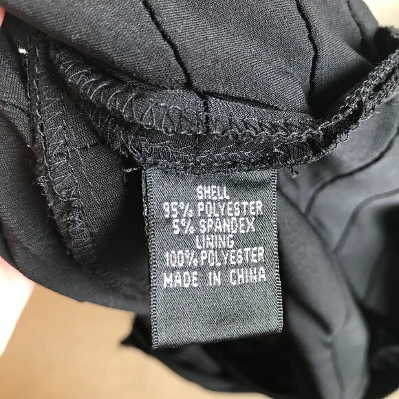 Adrianna Papell Black Tiered Beaded Shutter Pleat Sheath Dress Size 2P - Picture 5 of 6